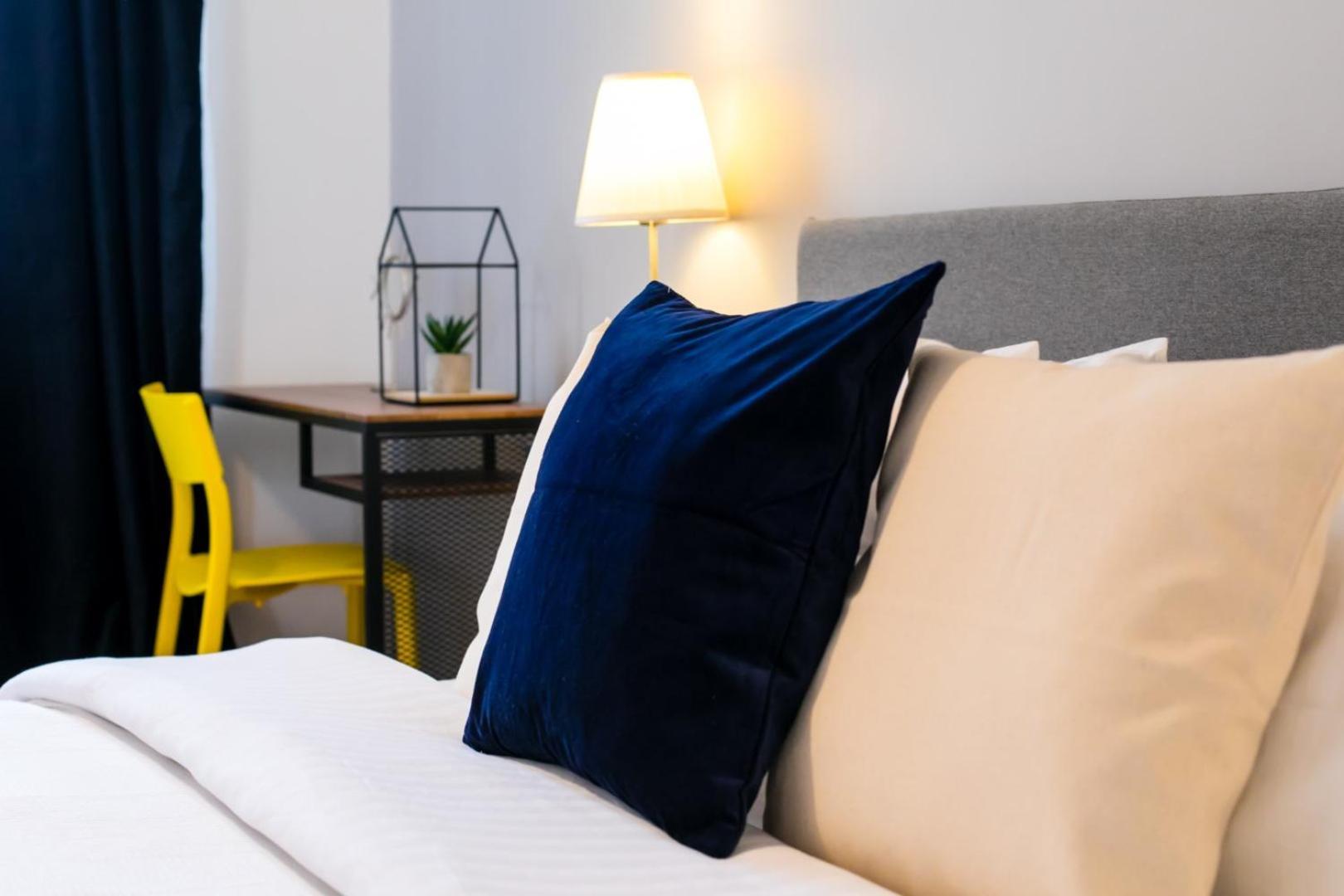 Heart Of The City - Cozy Apartments In Prime Location บูคาเรสต์ ห้อง รูปภาพ