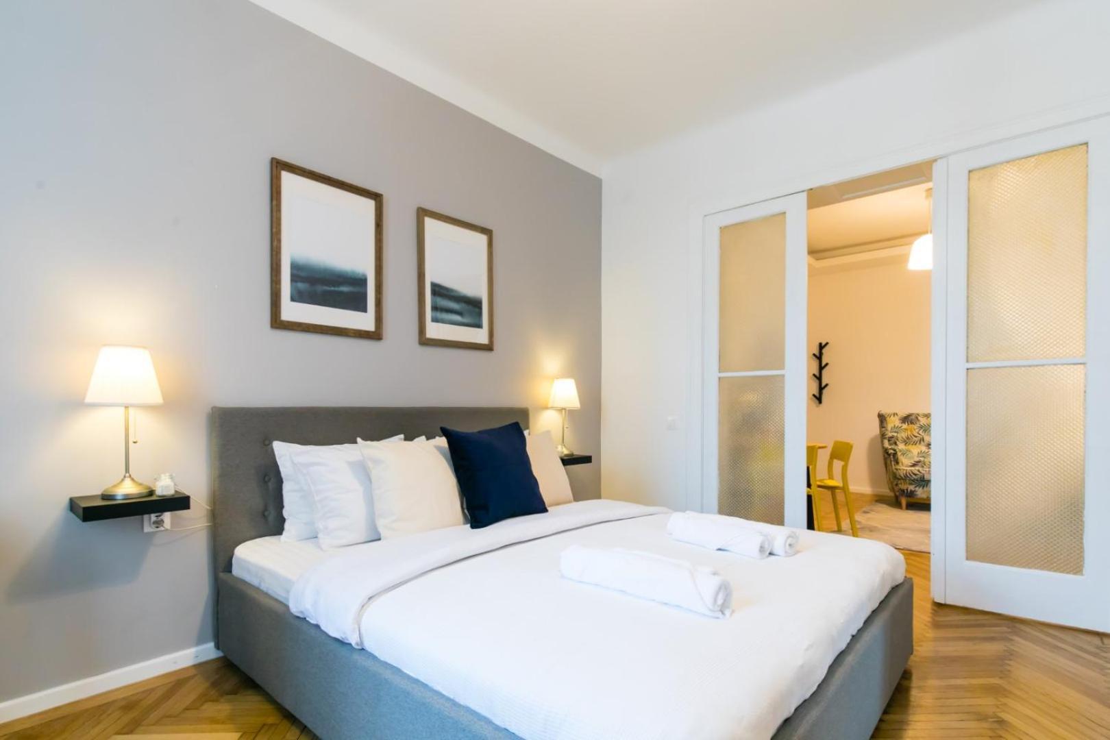 Heart Of The City - Cozy Apartments In Prime Location บูคาเรสต์ ห้อง รูปภาพ